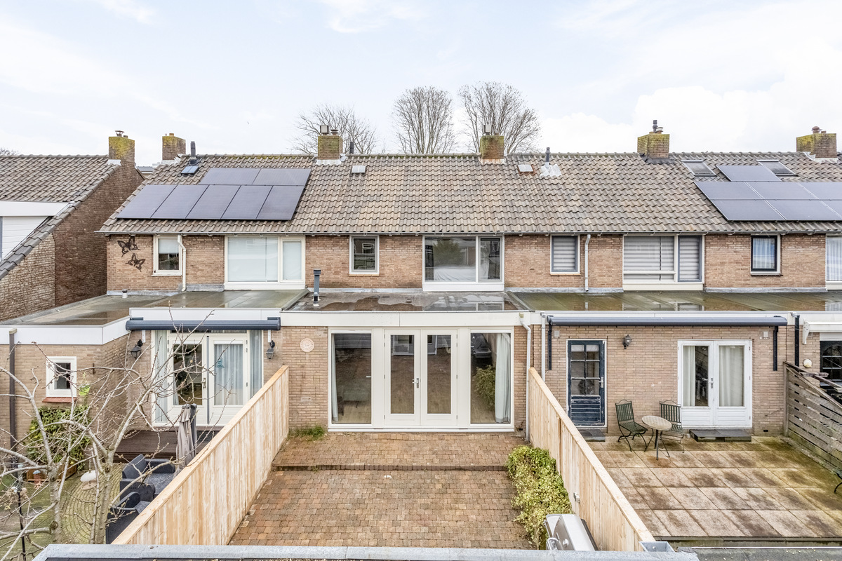 Te koop: Foto Woonhuis aan de Abeelstraat 35 in Zaandam