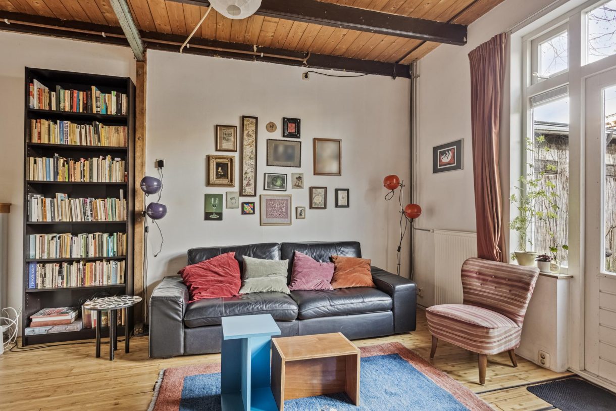 Te koop: Foto Woonhuis aan de Bloemstraat 7 in Zaandam