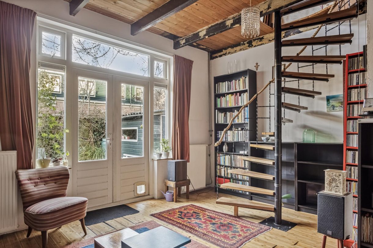 Te koop: Foto Woonhuis aan de Bloemstraat 7 in Zaandam