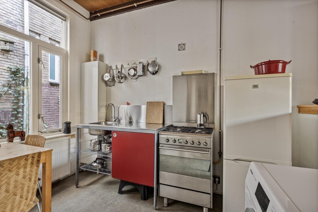 Te koop: Foto Woonhuis aan de Bloemstraat 7 in Zaandam