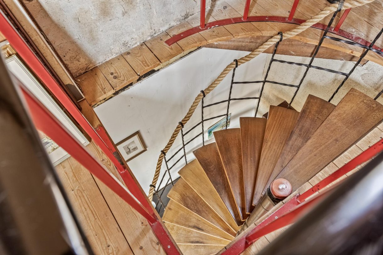 Te koop: Foto Woonhuis aan de Bloemstraat 7 in Zaandam