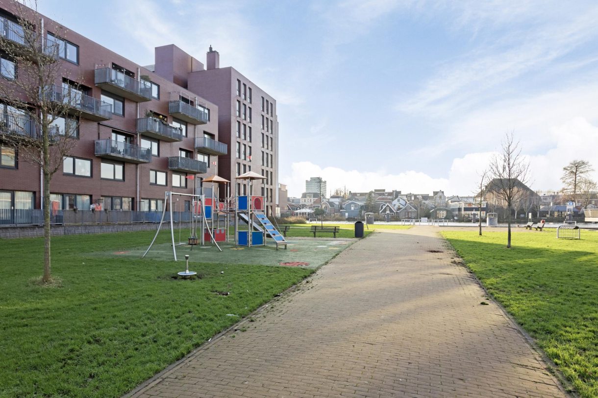 Te koop: Foto Woonhuis aan de Bloemstraat 7 in Zaandam