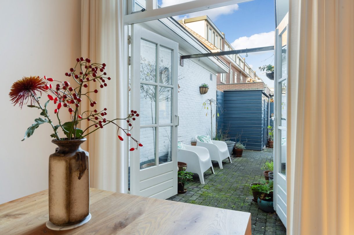 Te koop: Foto Woonhuis aan de Leidsestraatweg 64-9 in Woerden