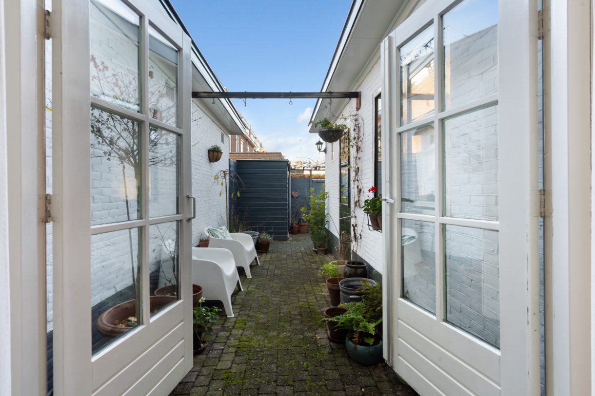 Te koop: Foto Woonhuis aan de Leidsestraatweg 64-9 in Woerden