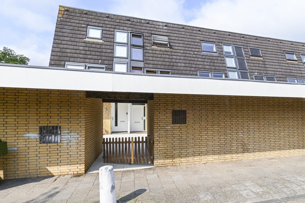 Te koop: Foto Woonhuis aan de Strandschelpenbank 2 in Leiden