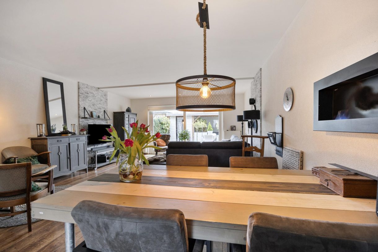 Te koop: Foto Woonhuis aan de Claude Debussystraat 58 in Zaandijk