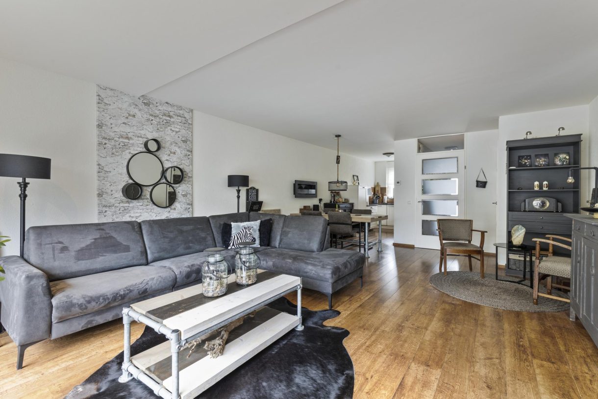 Te koop: Foto Woonhuis aan de Claude Debussystraat 58 in Zaandijk