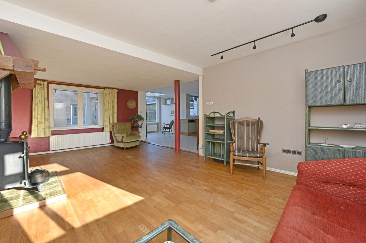 Te koop: Foto Woonhuis aan de Voorweg 83 in Noorden