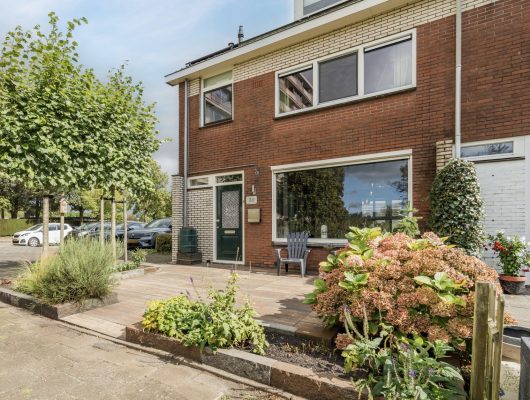 Hoofdfoto van Breukelen Titus Brandsmastraat 30