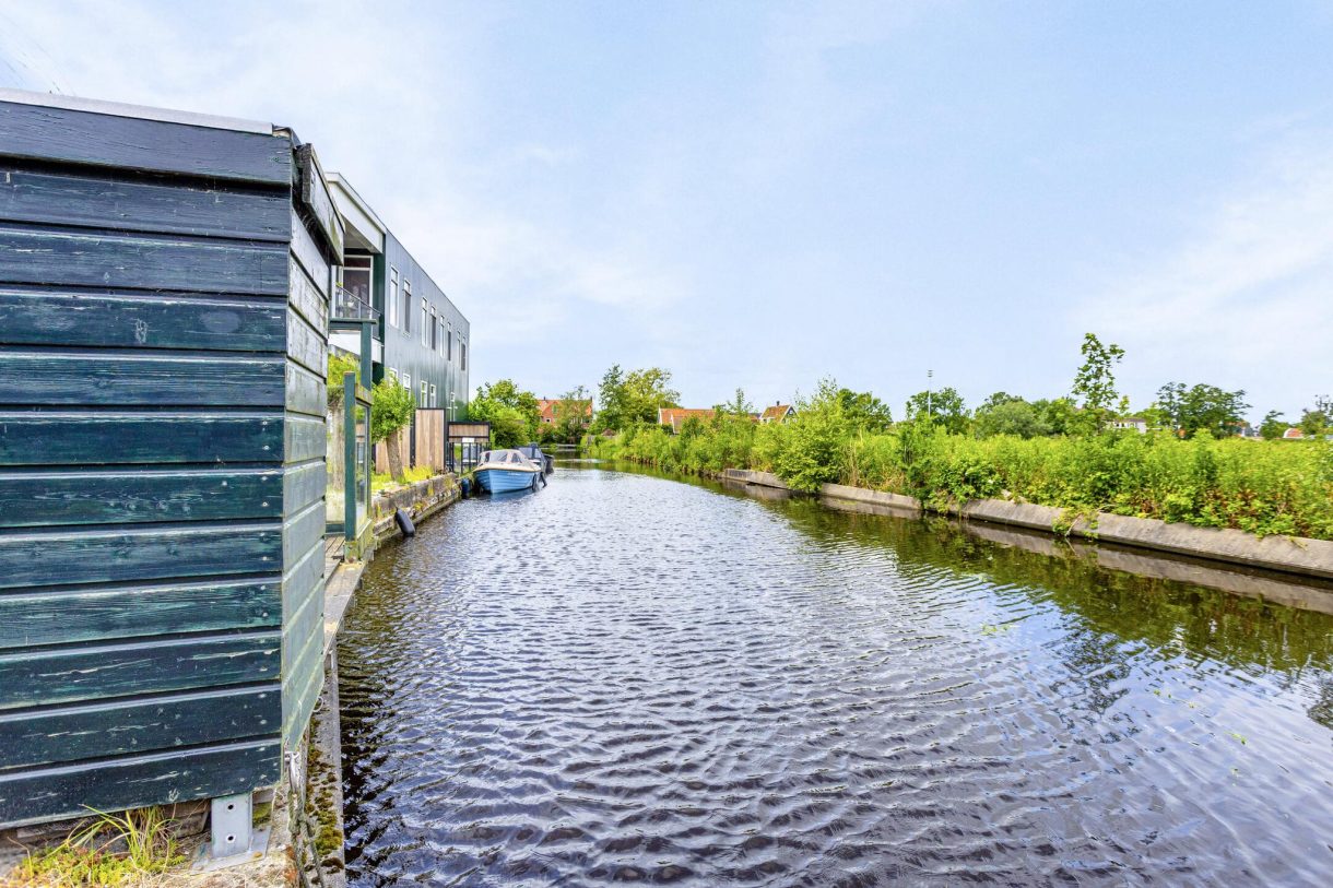 Te koop: Foto Appartement aan de Overtoom 66H in Westzaan