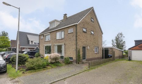 koop  Den Ilp  Den Ilp 121D – Hoofdfoto