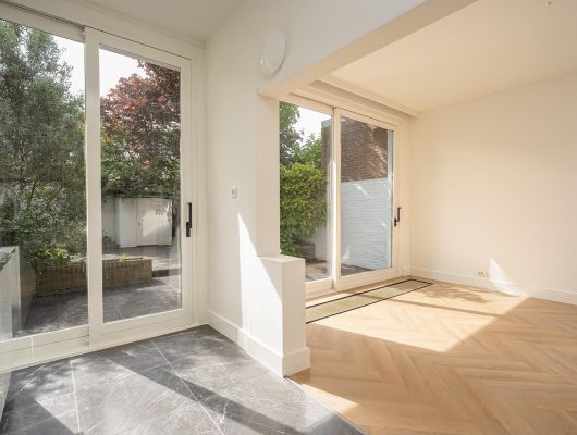 Hoofdfoto van 's-Gravenhage Gevers Deynootweg 143