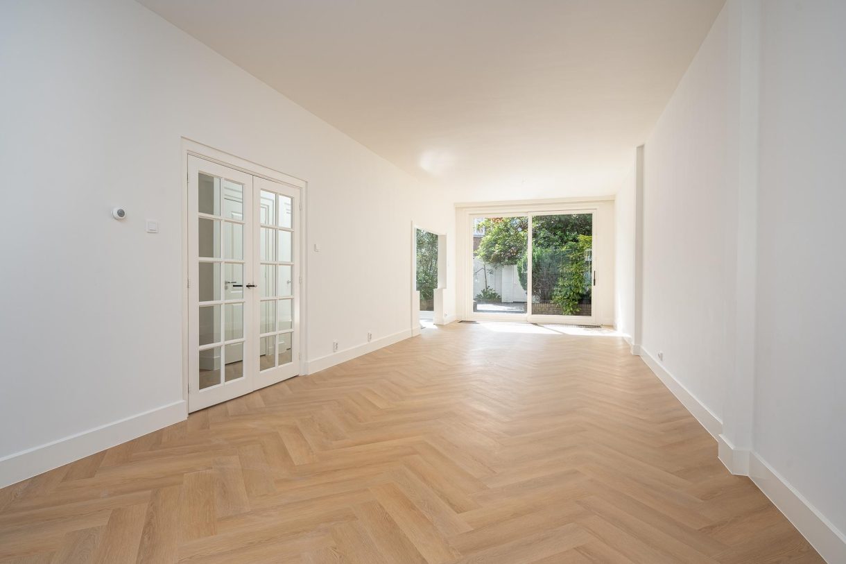 Te huur: Foto Woonhuis aan de Gevers Deynootweg 143 in 's-Gravenhage