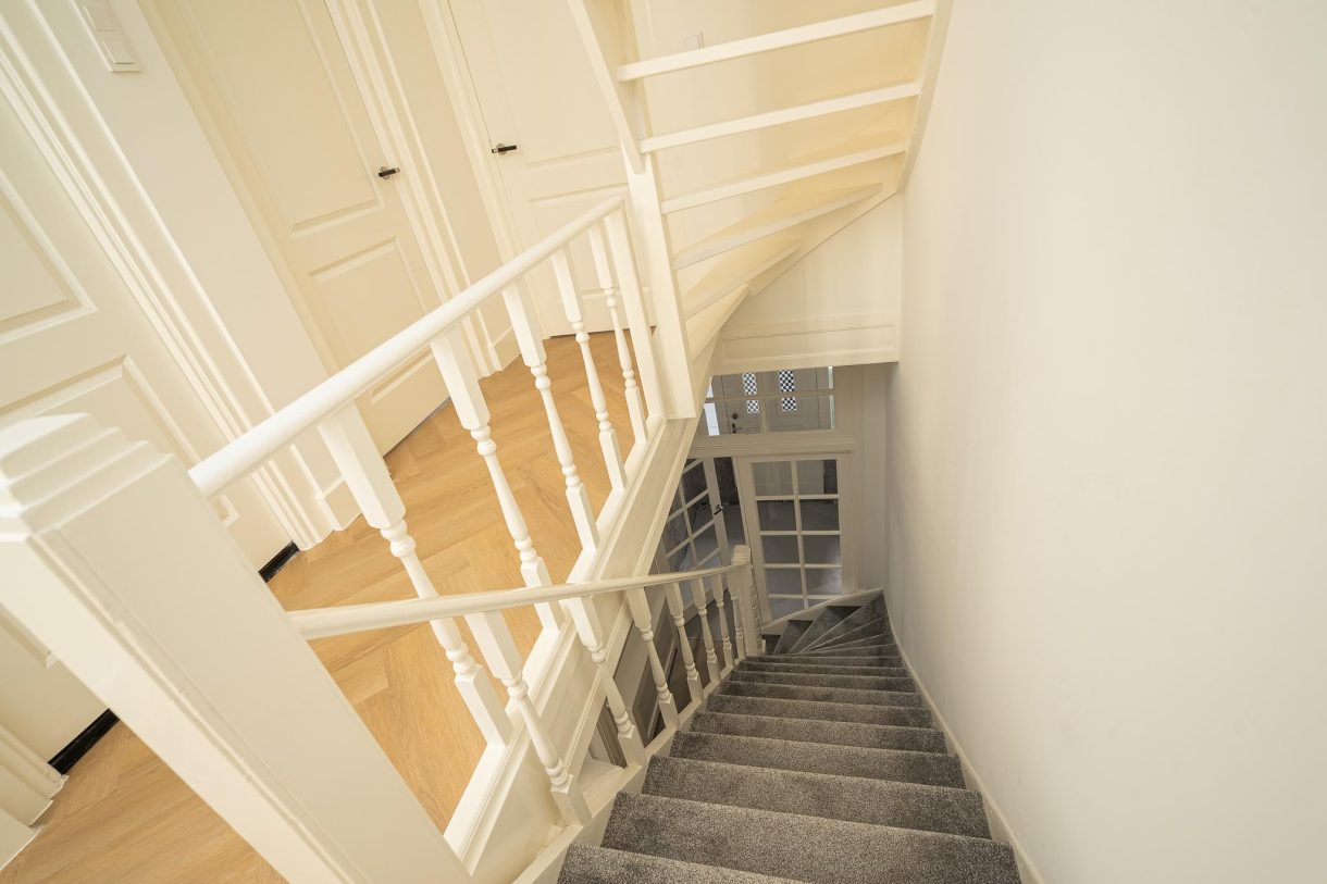 Te huur: Foto Woonhuis aan de Gevers Deynootweg 143 in 's-Gravenhage