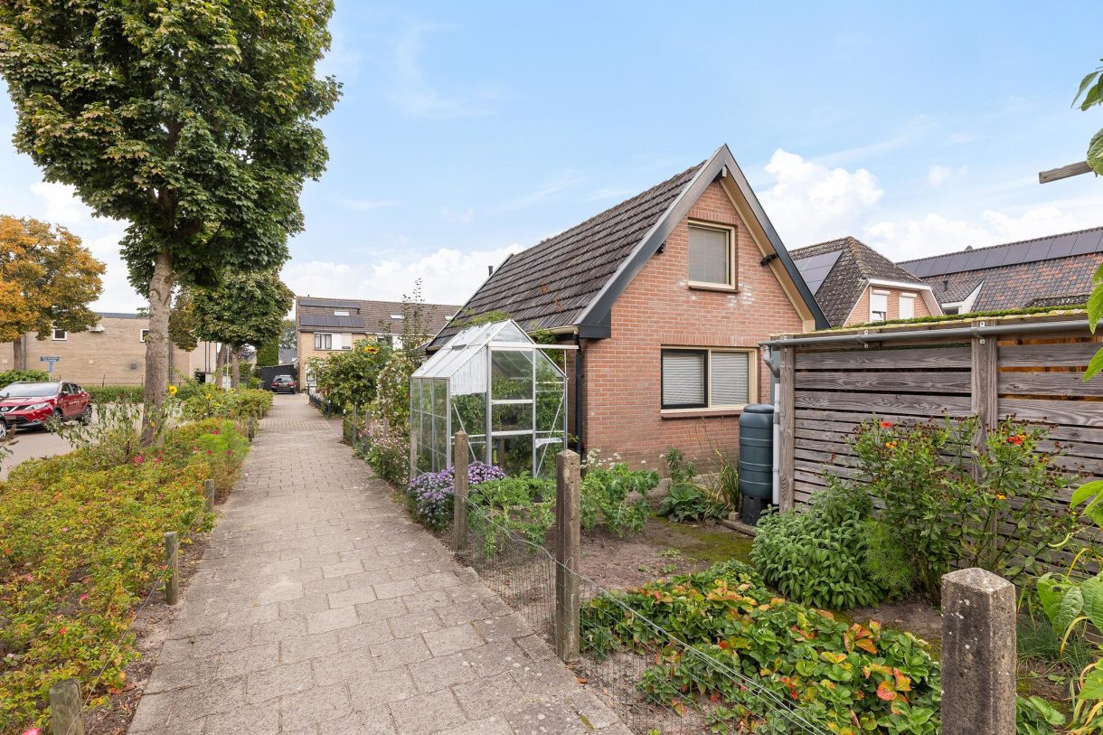 Te koop: Foto Woonhuis aan de Verlengde Kerkweg 13 in Wezep