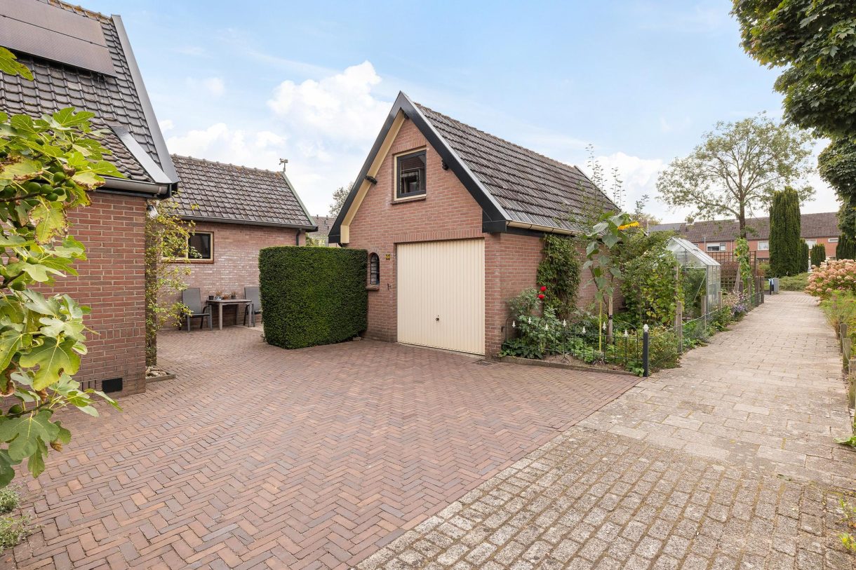 Te koop: Foto Woonhuis aan de Verlengde Kerkweg 13 in Wezep