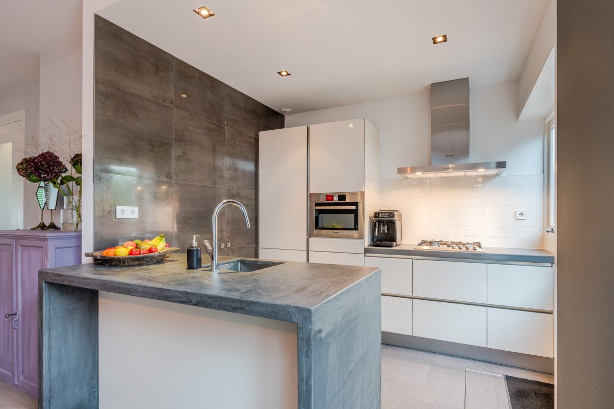 Te koop: Foto Woonhuis aan de Kerkstraat 121 in Bodegraven