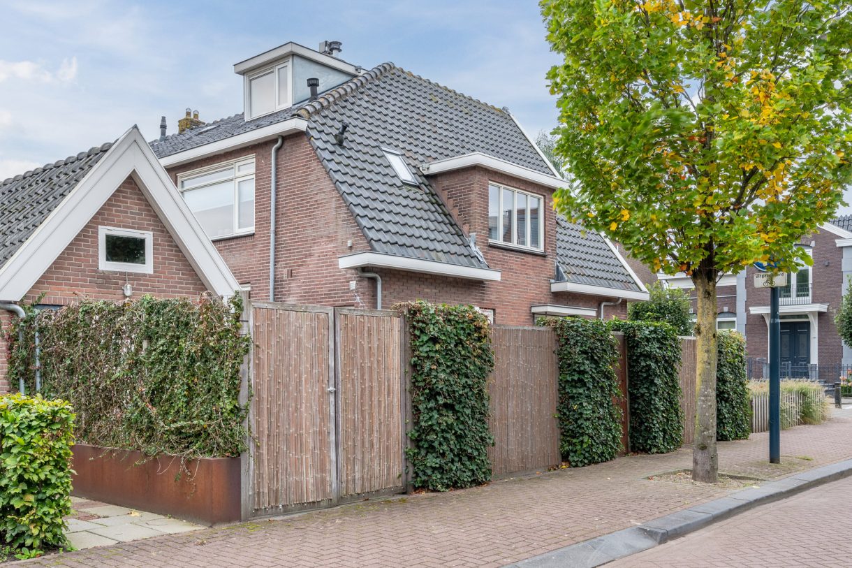 Te koop: Foto Woonhuis aan de Kerkstraat 121 in Bodegraven