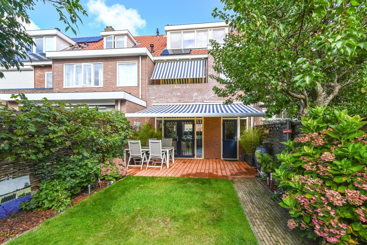 Te koop: Foto Woonhuis aan de Roerdompstraat 28 in Haarlem