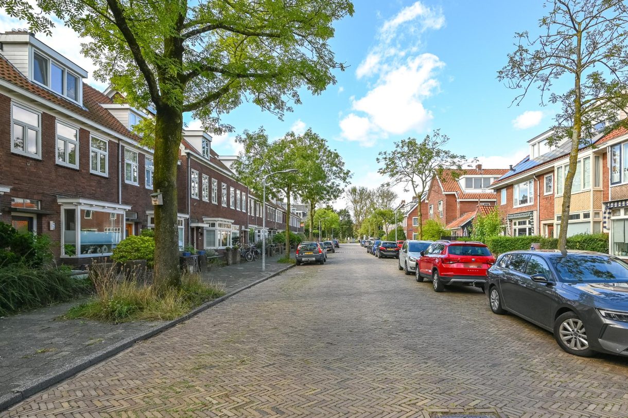 Te koop: Foto Woonhuis aan de Roerdompstraat 28 in Haarlem