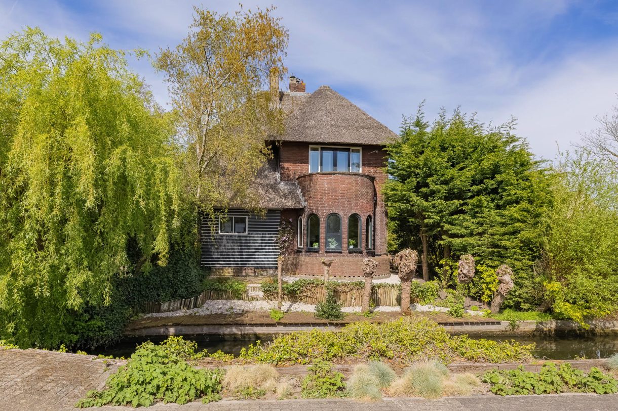 Te koop: Foto Woonhuis aan de 1e Poellaan 59 in Lisse