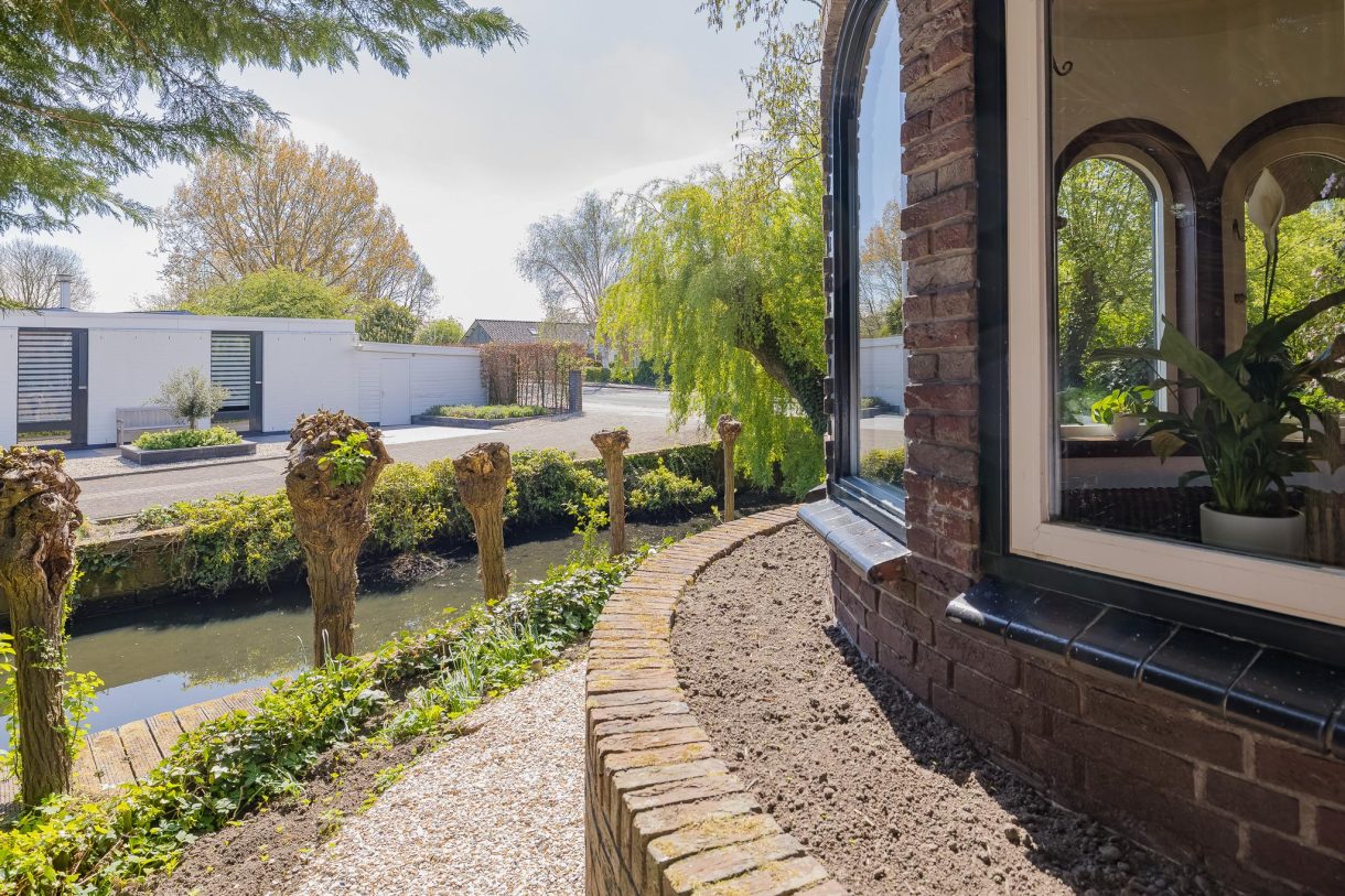 Te koop: Foto Woonhuis aan de 1e Poellaan 59 in Lisse