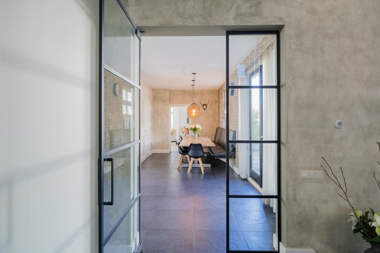 Te koop: Foto Woonhuis aan de Rijnsburgerweg 94 in Rijnsburg