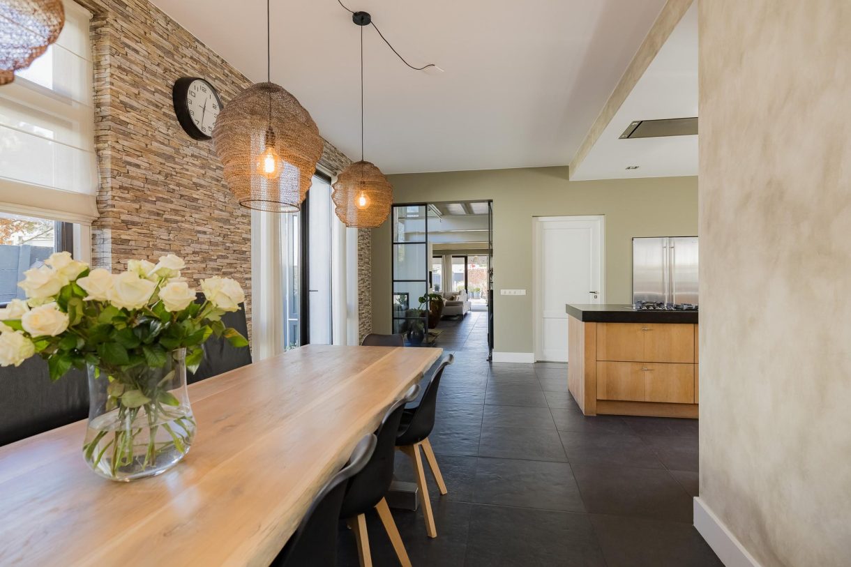 Te koop: Foto Woonhuis aan de Rijnsburgerweg 94 in Rijnsburg