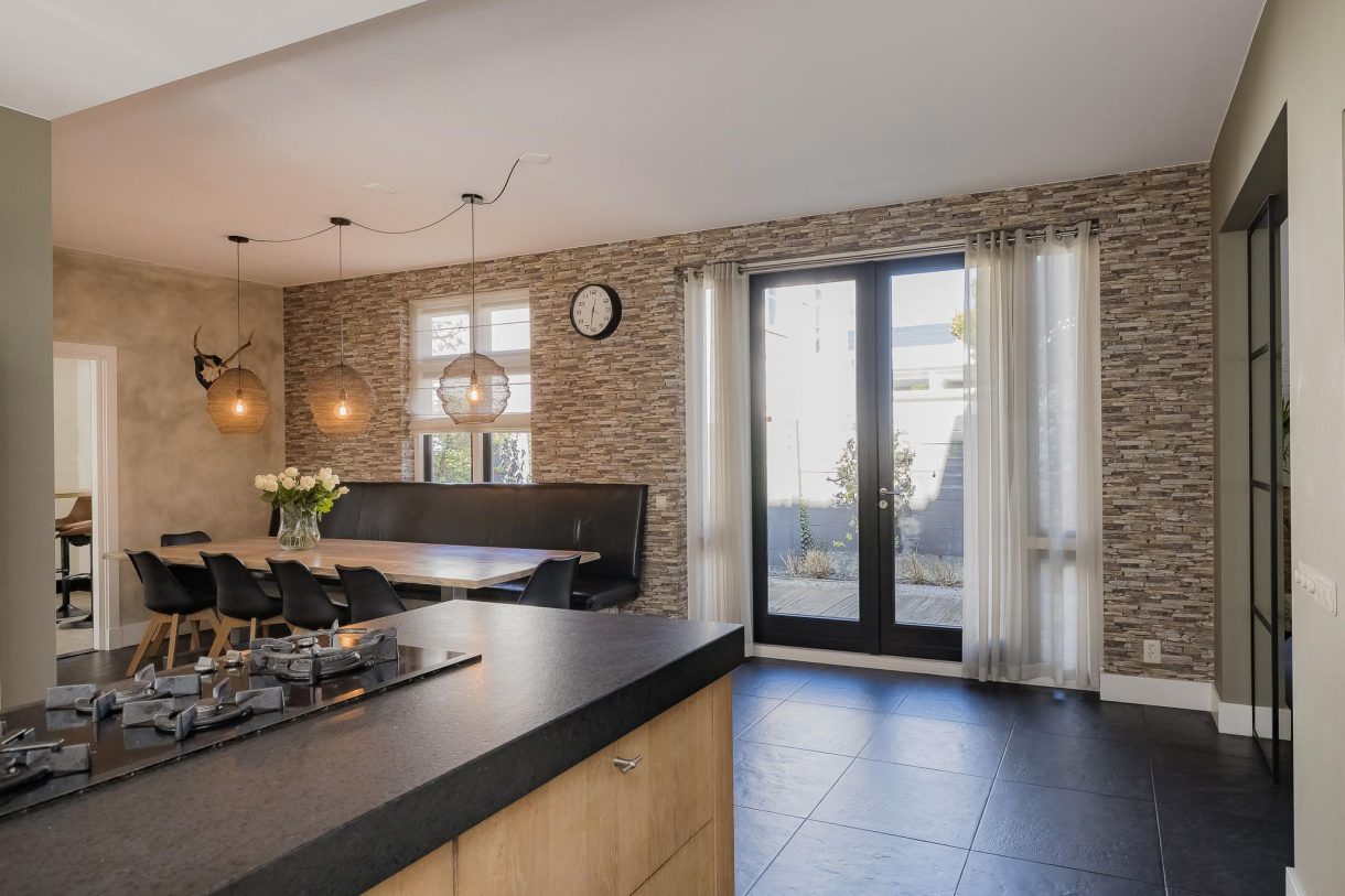 Te koop: Foto Woonhuis aan de Rijnsburgerweg 94 in Rijnsburg