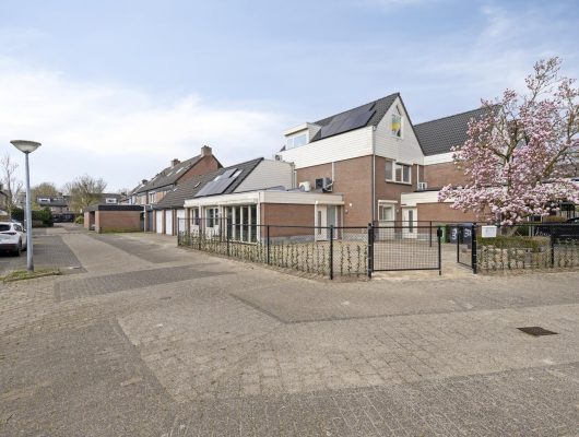 Hoofdfoto van Eindhoven Besanconlaan 1