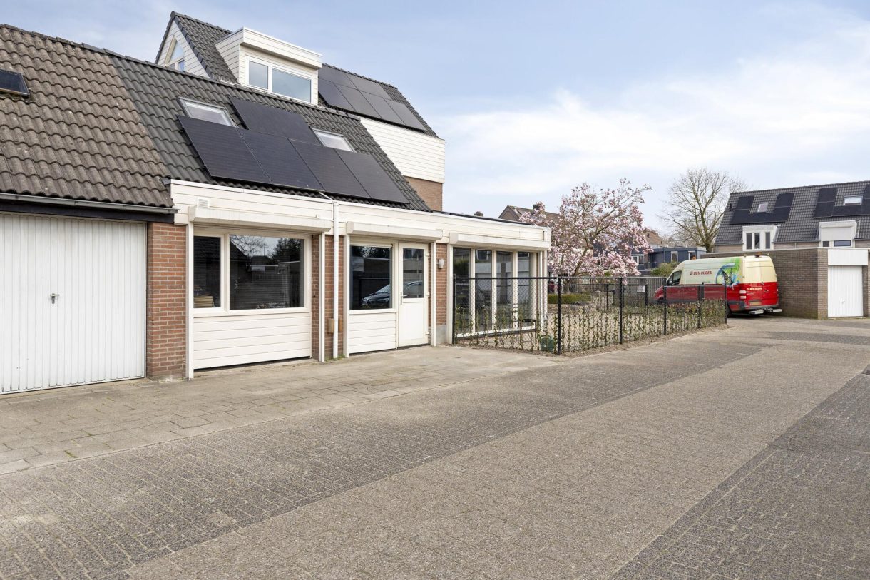 Te koop: Foto Woonhuis aan de Besanconlaan 1 in Eindhoven