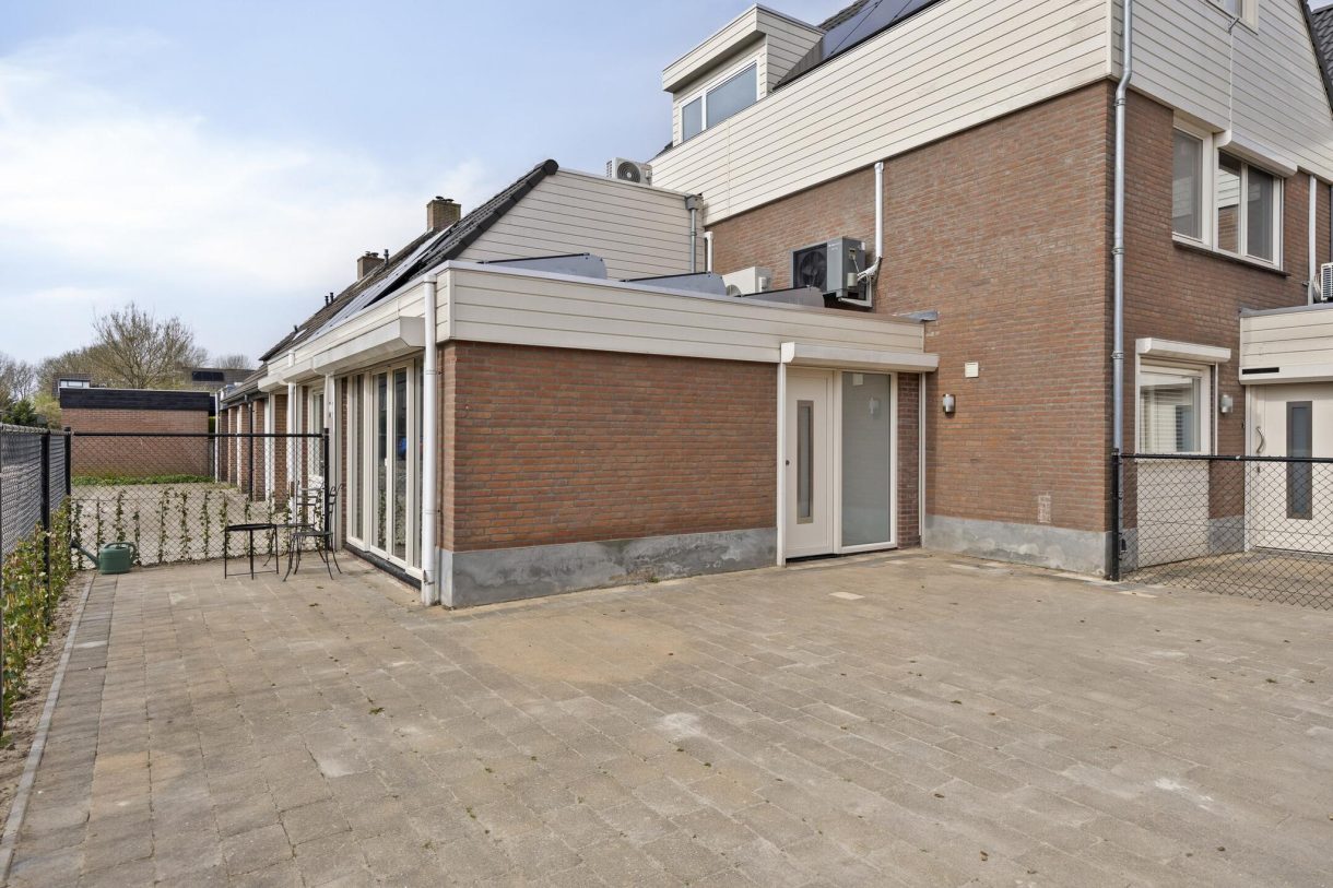 Te koop: Foto Woonhuis aan de Besanconlaan 1 in Eindhoven