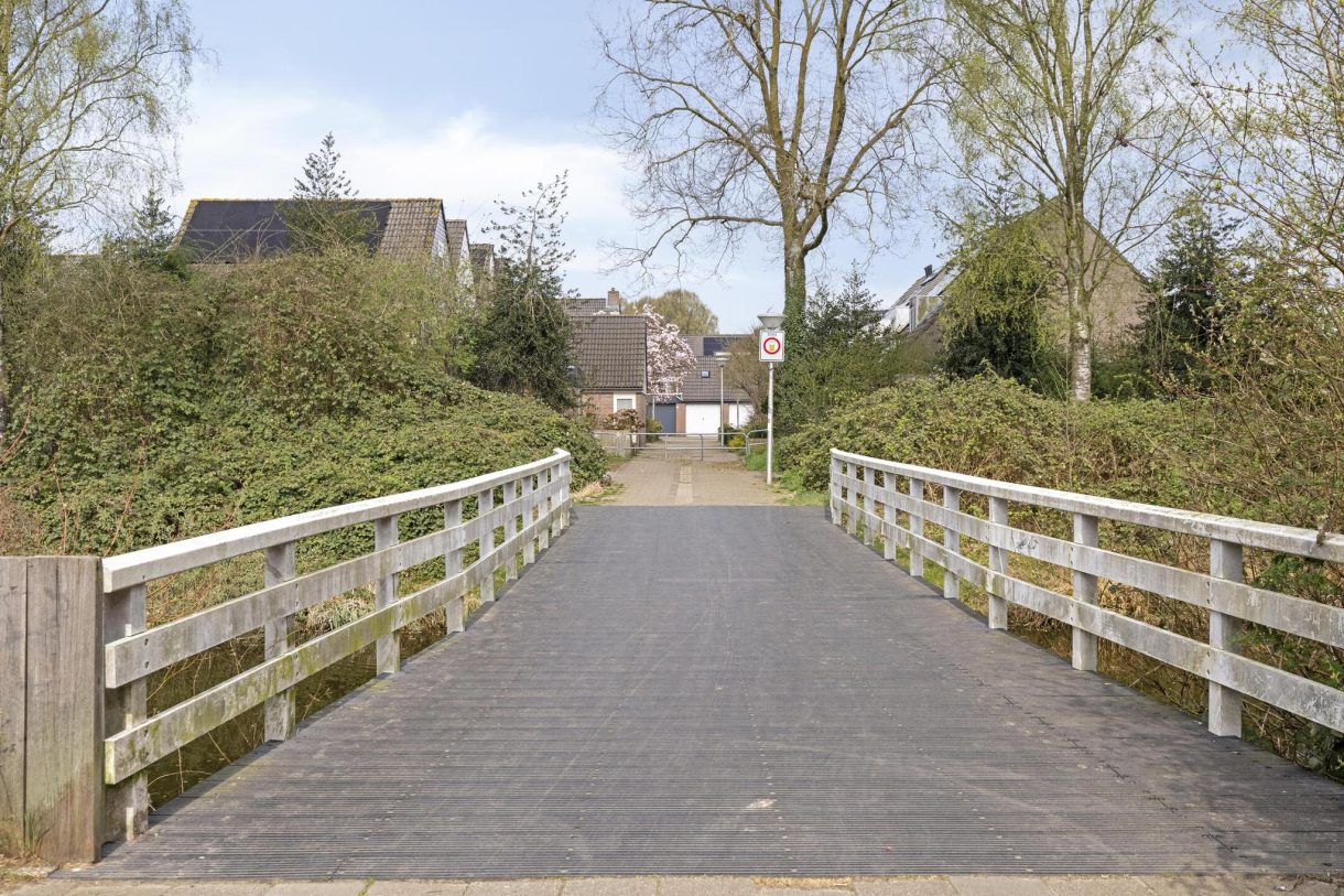 Te koop: Foto Woonhuis aan de Besanconlaan 1 in Eindhoven