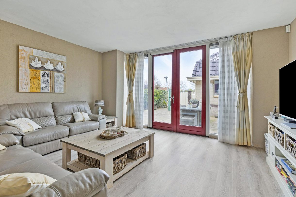 Te koop: Foto Woonhuis aan de Zuideinde 108c in Oostzaan