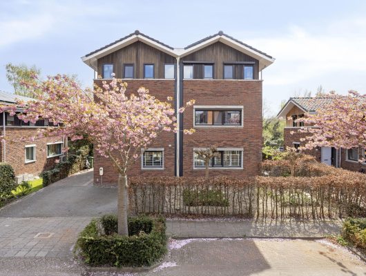 Hoofdfoto van Alphen aan den Rijn Quadriviumlaan 33