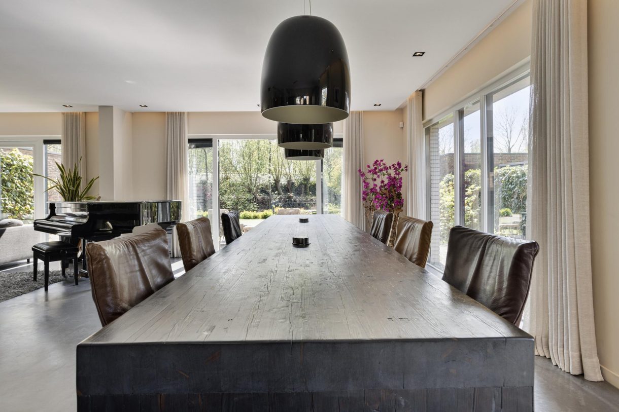 Te koop: Foto Woonhuis aan de Quadriviumlaan 33 in Alphen aan den Rijn