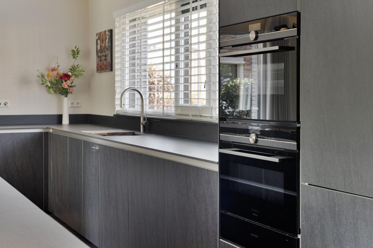 Te koop: Foto Woonhuis aan de Quadriviumlaan 33 in Alphen aan den Rijn