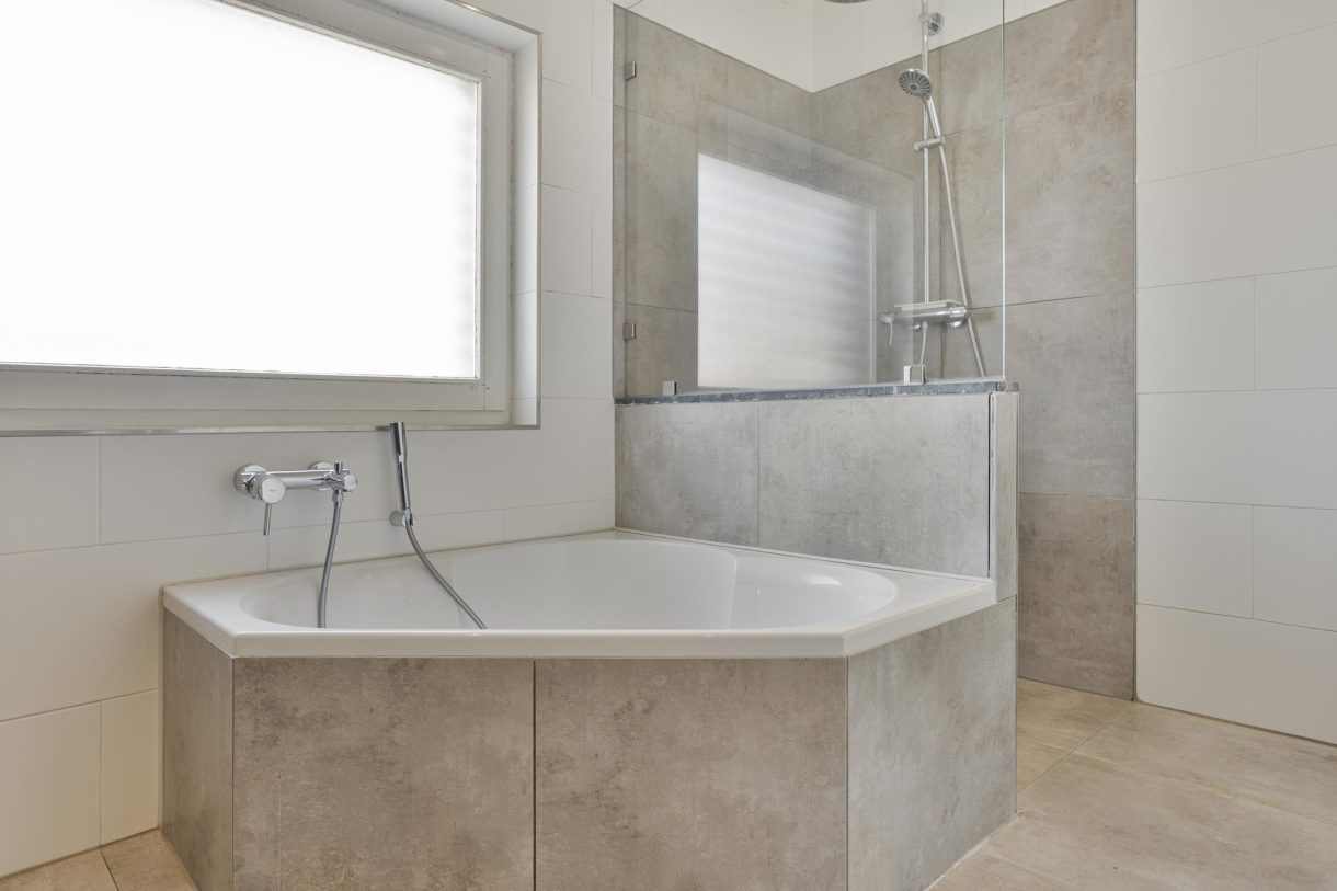 Te koop: Foto Woonhuis aan de Quadriviumlaan 33 in Alphen aan den Rijn