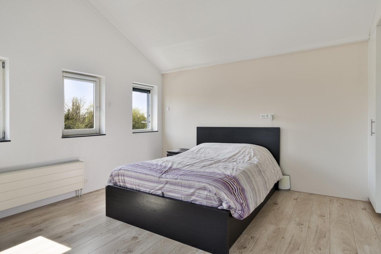 Te koop: Foto Woonhuis aan de Quadriviumlaan 33 in Alphen aan den Rijn