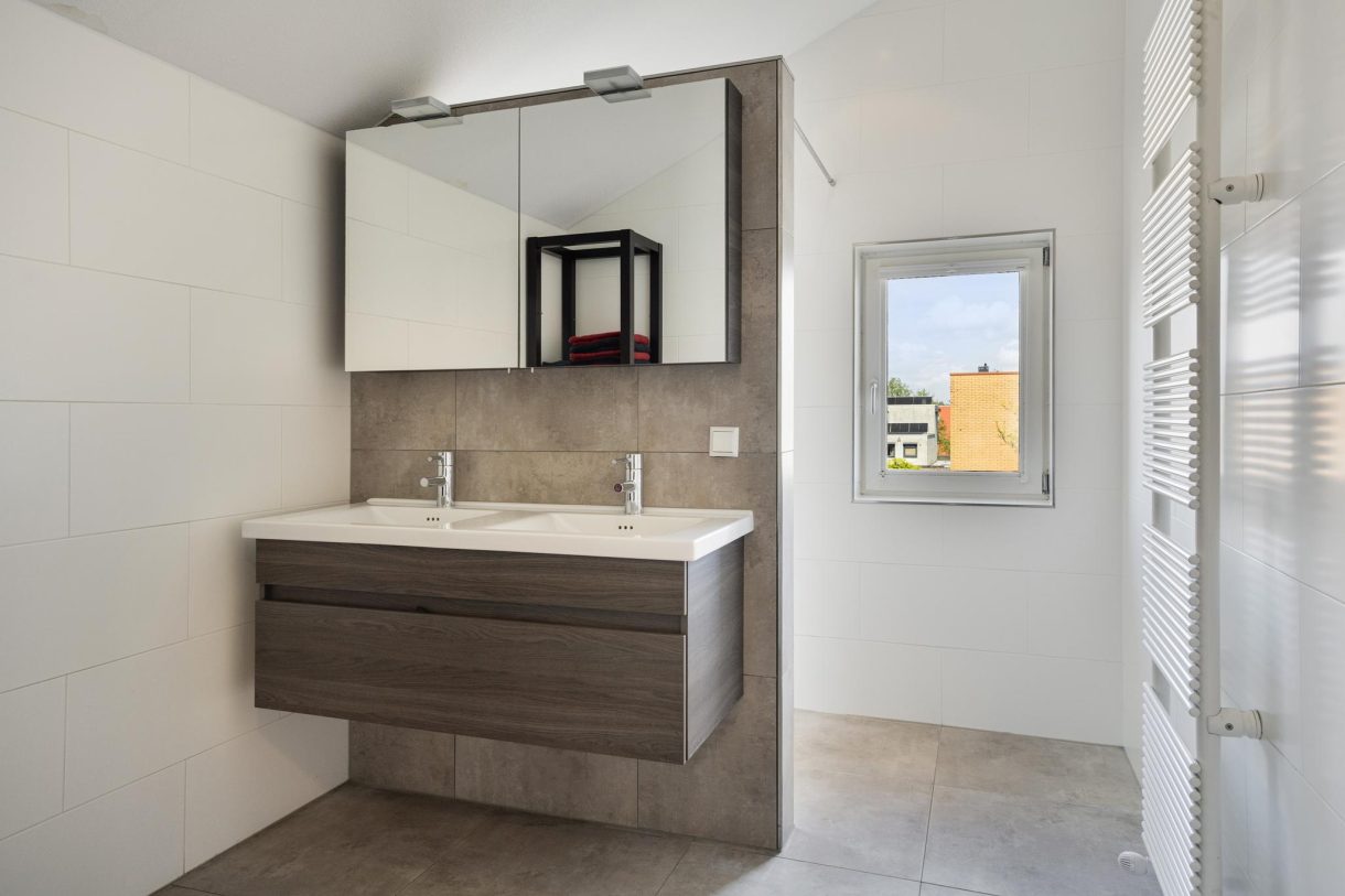 Te koop: Foto Woonhuis aan de Quadriviumlaan 33 in Alphen aan den Rijn