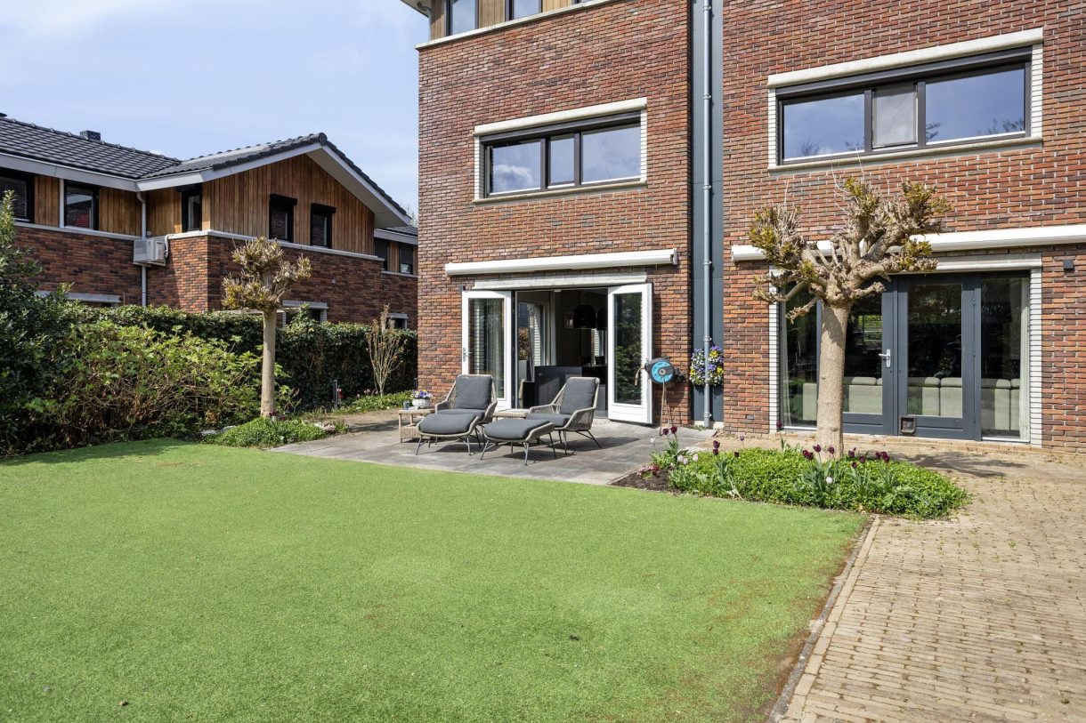 Te koop: Foto Woonhuis aan de Quadriviumlaan 33 in Alphen aan den Rijn