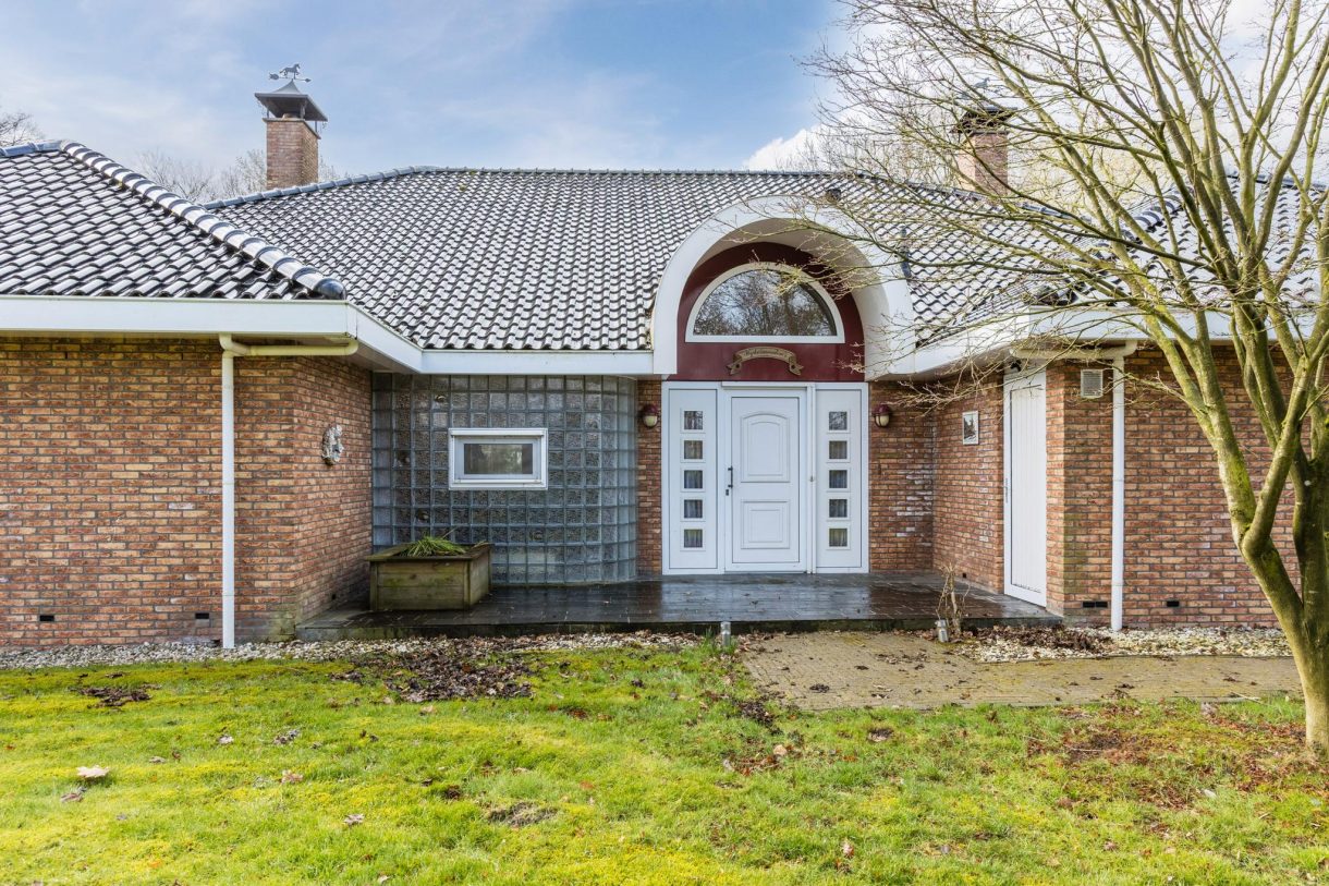 Te koop: Foto Woonhuis aan de Oosteinde 14 in Hijken