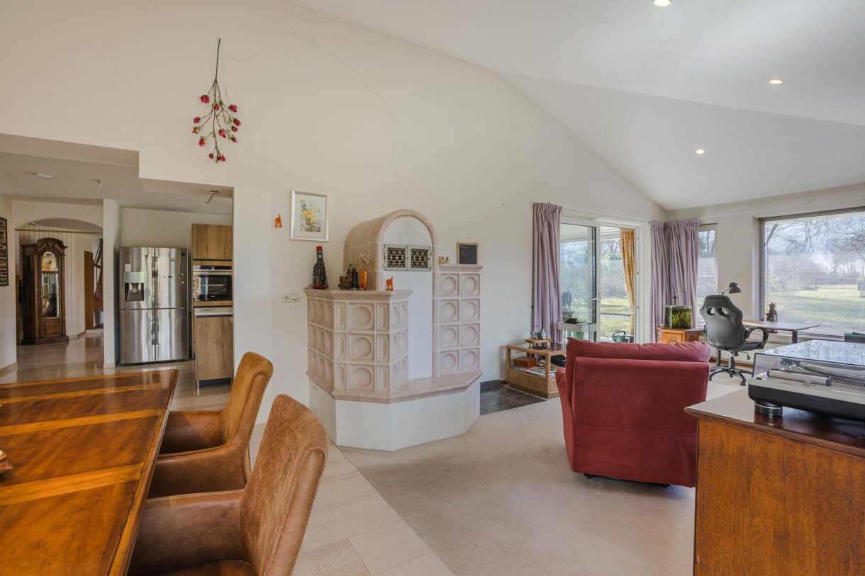 Te koop: Foto Woonhuis aan de Oosteinde 14 in Hijken