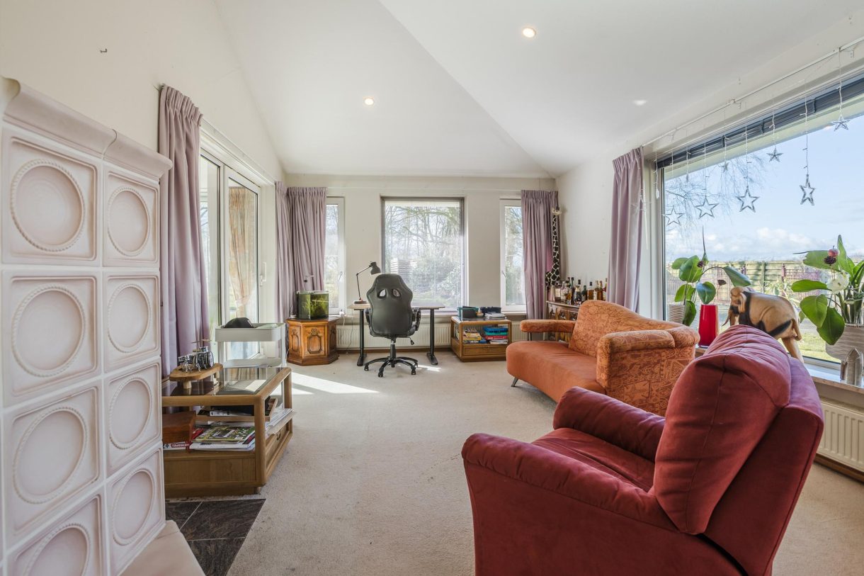 Te koop: Foto Woonhuis aan de Oosteinde 14 in Hijken