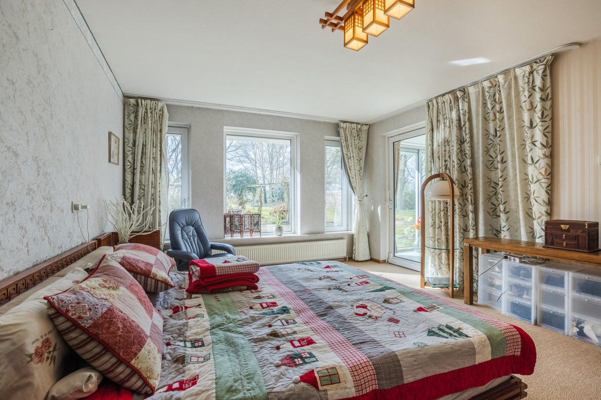 Te koop: Foto Woonhuis aan de Oosteinde 14 in Hijken