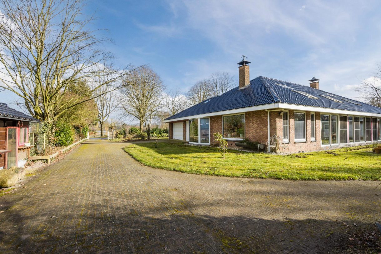 Te koop: Foto Woonhuis aan de Oosteinde 14 in Hijken