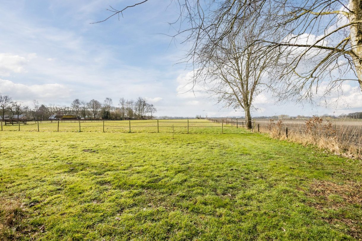 Te koop: Foto Woonhuis aan de Oosteinde 14 in Hijken