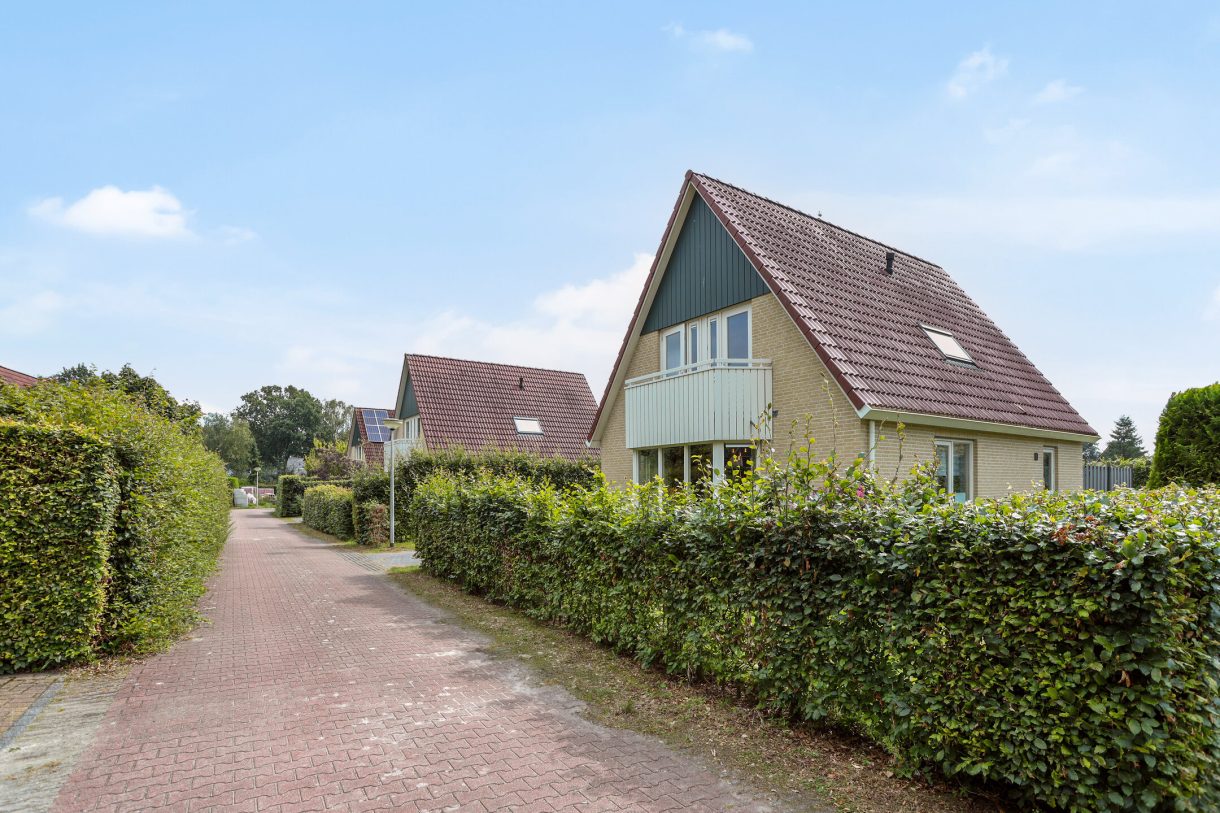 Te koop: Foto Woonhuis aan de Warmenbossenweg 3-31 in Schoonloo