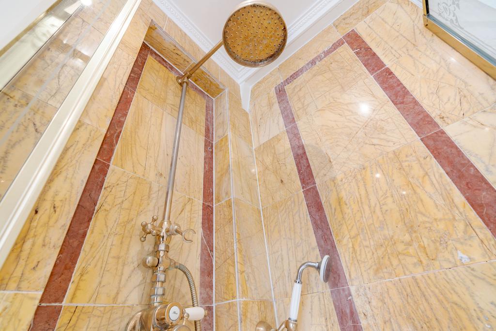 Te huur: Foto Woonhuis aan de Casuariestraat 55 in 's-Gravenhage