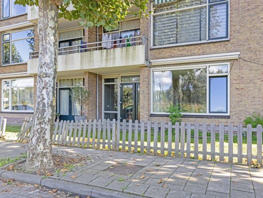 Hoofdfoto van Zaandijk Plataanweg 32